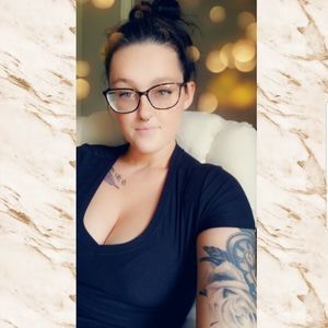 Meet your Posher, Caryn